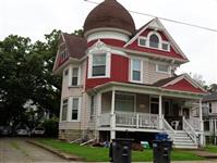 621 W Irving Avenue